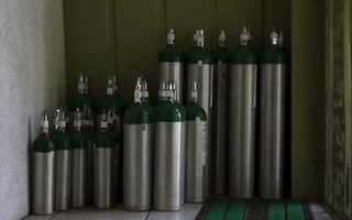 an-array-of-oxygen-tanks