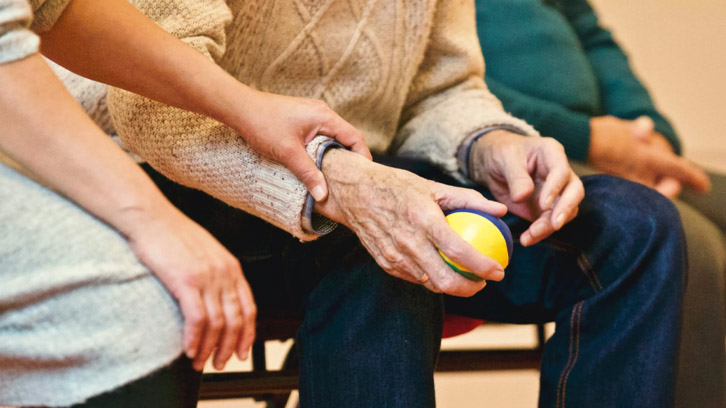 rheumatoid-arthritis-patient-holding-stress-ball